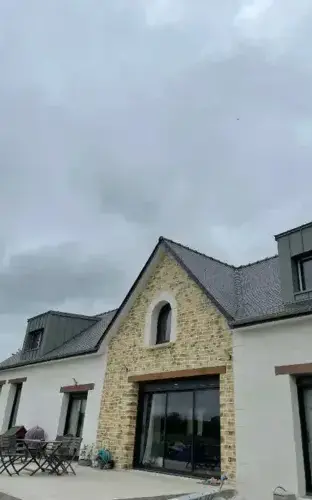 pose de velux Livré sur Changeon-1