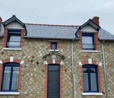 pose de velux Thorigné Fouillard-4